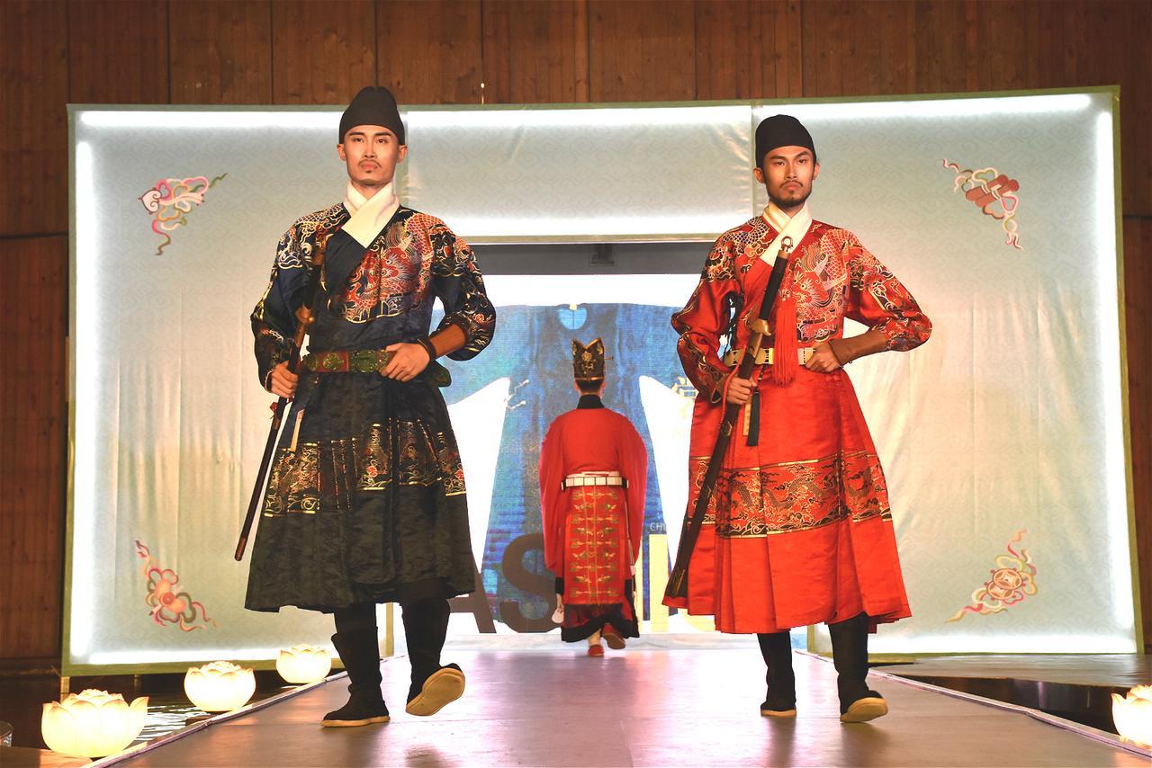 China Community Culture & Art Hotel Qingdao Eksteriør billede