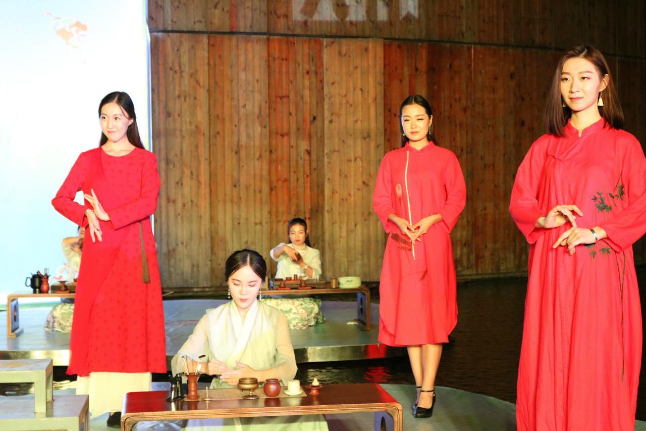 China Community Culture & Art Hotel Qingdao Eksteriør billede